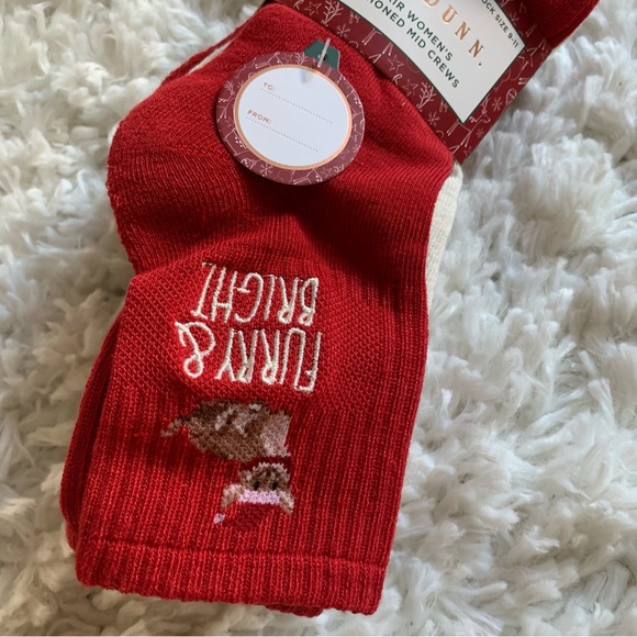 Rae Dunn Cushioned Mid Crew Christmas Socks - 5 Pairs - Furry & Bright - Picture 3 of 8